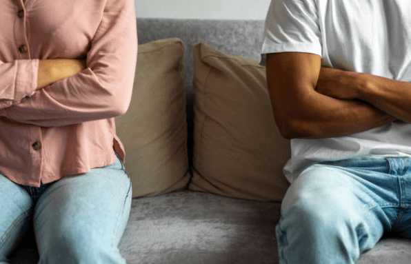 Eşimle Tartıştık Nasıl Davranmalıyım?